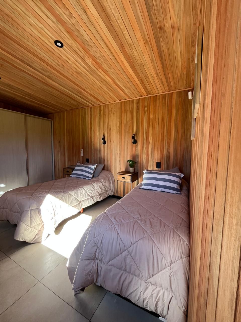 Habitación con dos camas individuales